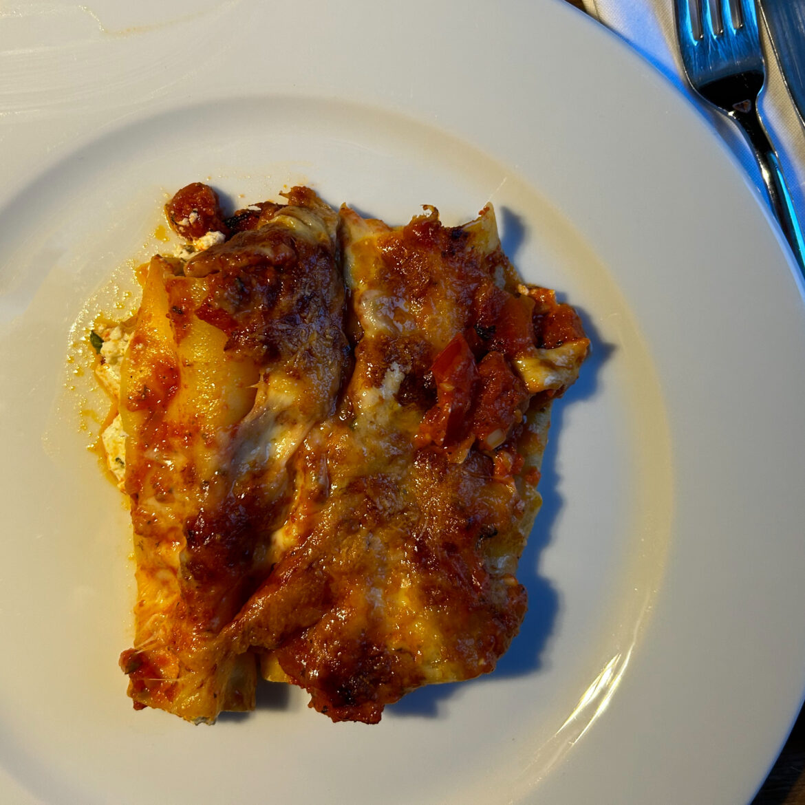Cannelloni mit Ricotta-Basilikum Füllung