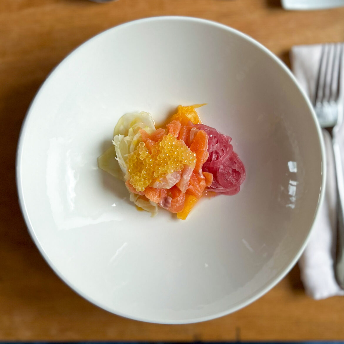 Ceviche vom Saibling mit Fenchel, Orange und Saiblingskaviar