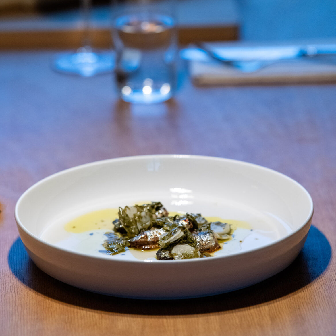 Sardinen an Ölivenöl-, Knoblauch-, Petersilienmarinade
