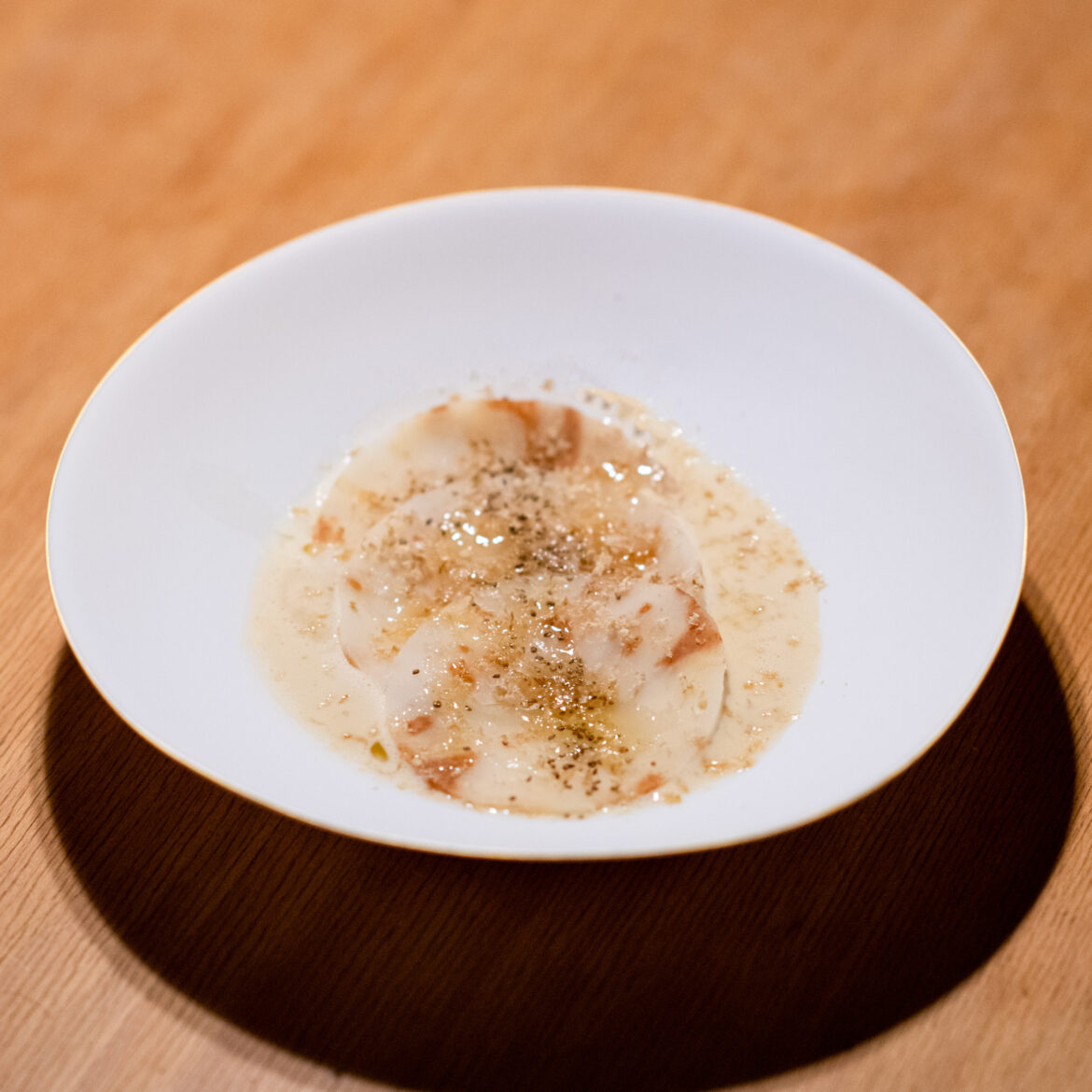 Kleine Evolution: Sellerie. Reif und jung. Nach Sebastian Frank, Restaurant Horvath, Berlin.